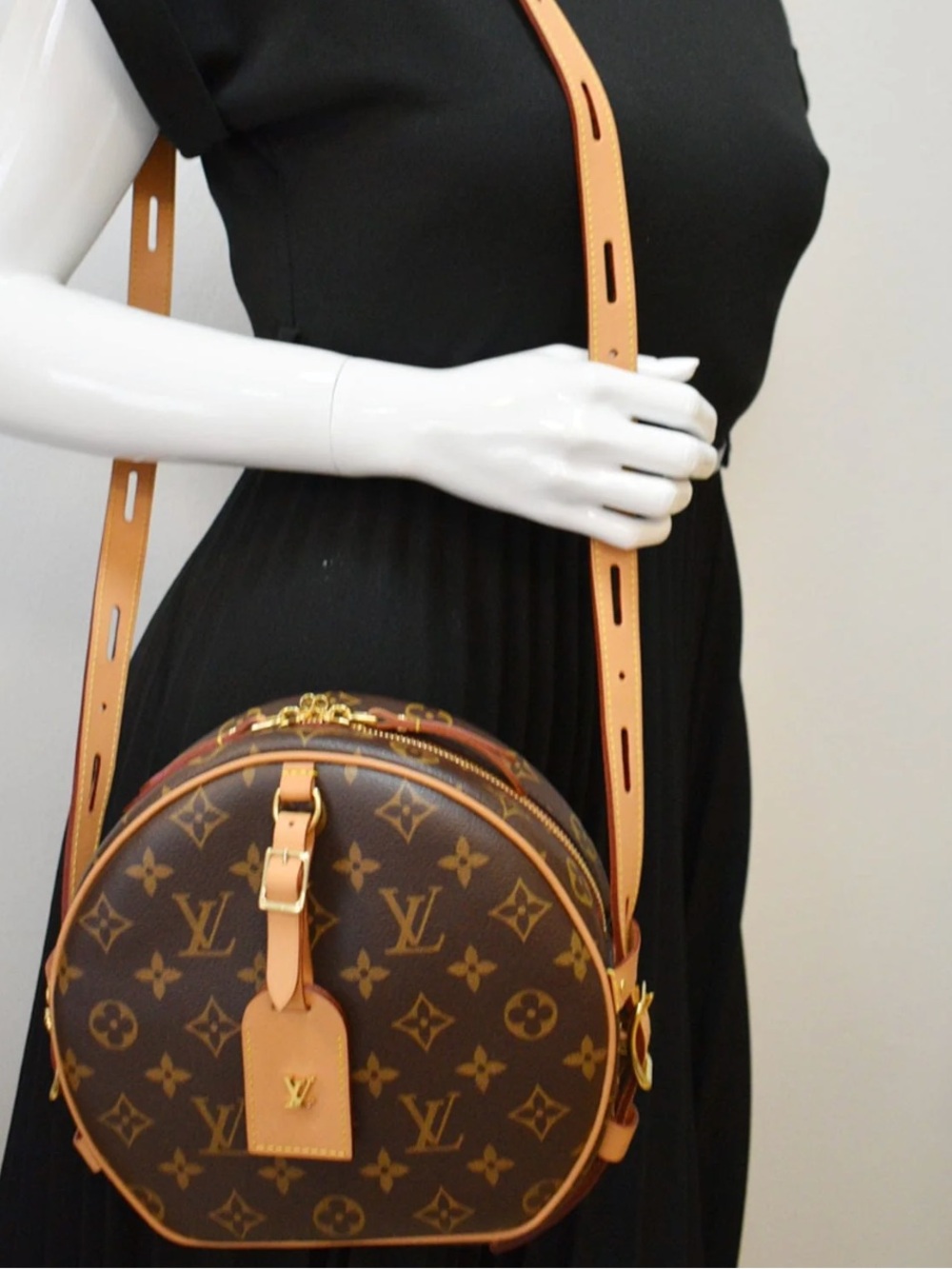 Louis Vuitton Monogram Round Crossbody with Tan Pocket
